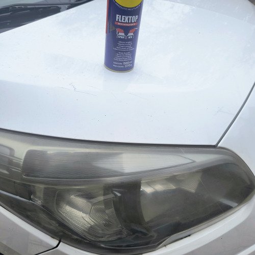 Seu farol amarelou WD 40 brilho