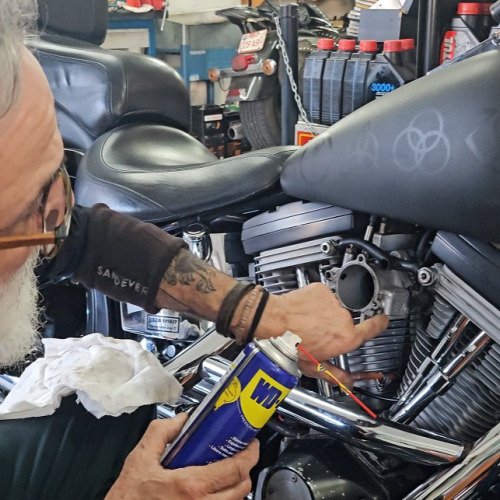 Reparo de carburador de motocicleta